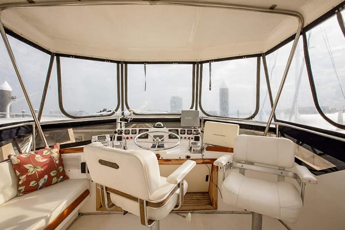 2br Spacious & Comfy 43' Yacht - Heat & Ac - On The Freedom Trail - Nights Sleep Bateau-hôtel Boston